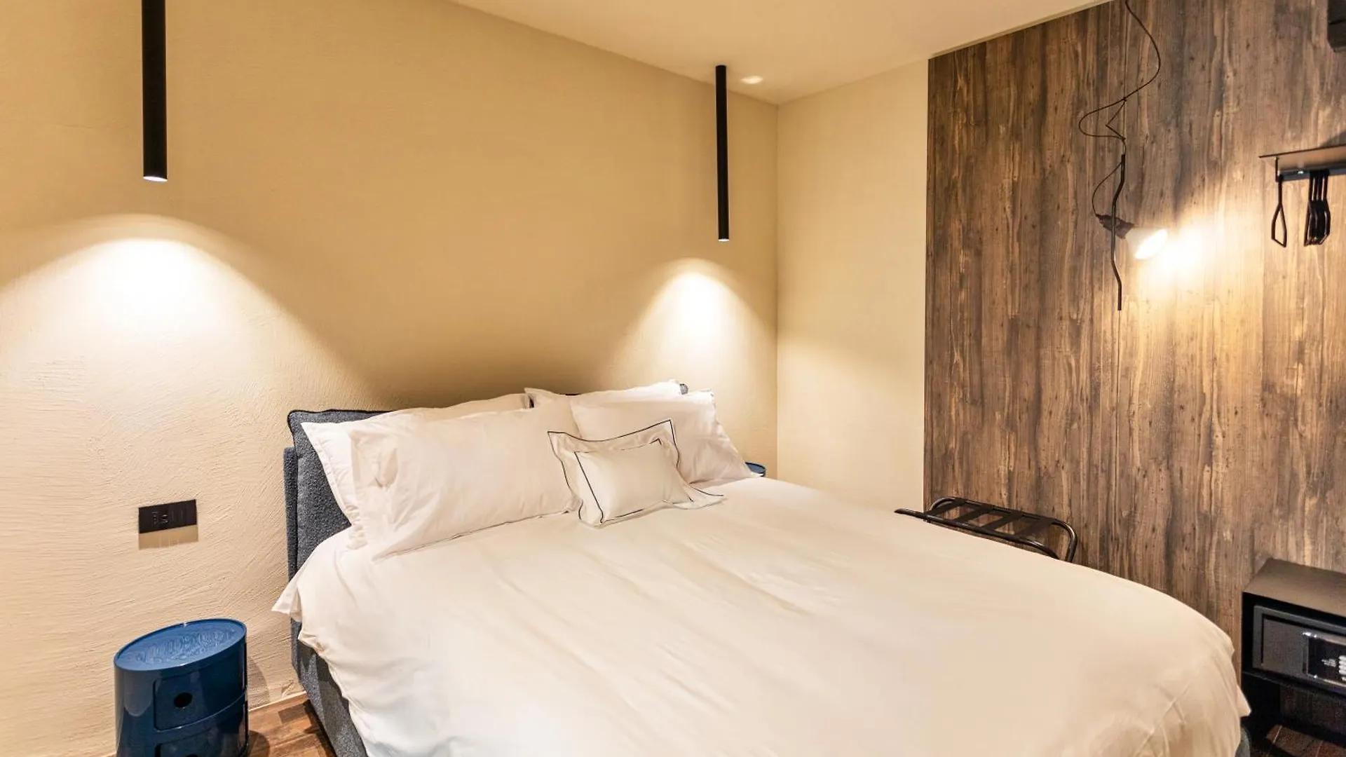 Etrus Boutique Room Amalfi 0*,  Italia