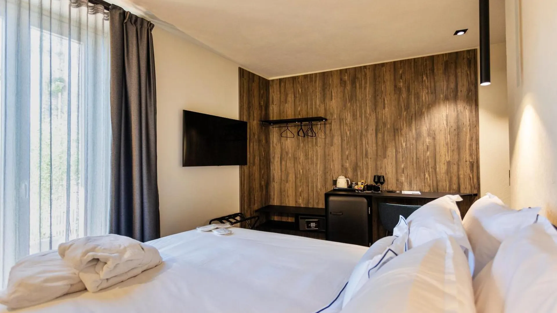 Etrus Boutique Room Amalfi Italia