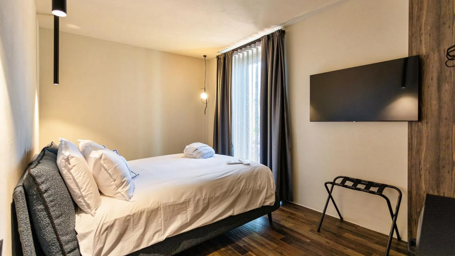 Etrus Boutique Room Amalfi Bed & Breakfast